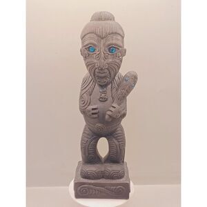 Dale Borland Auckland New Zealand Resin w Inlaid Stone Māori TekoTeko Figurine